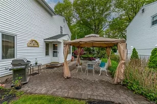 32 Dressler Rd, Greenlawn, NY 11740 - Photo 41