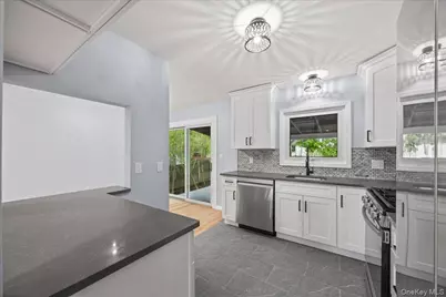 45 N Perkins Avenue, Elmsford, NY 10523 - Photo 11