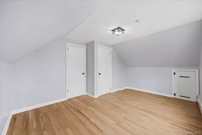 45 N Perkins Avenue, Elmsford, NY 10523 - Photo 23