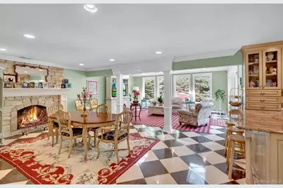 5 Merlin Lane, East Setauket, NY 11733 - Photo 9