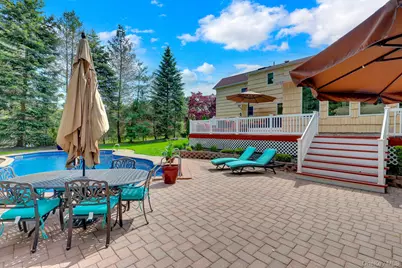 5 Merlin Lane, East Setauket, NY 11733 - Photo 45