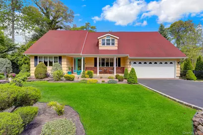 5 Merlin Lane, East Setauket, NY 11733 - Photo 1