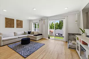 15 Franklin Pl, Oceanside, NY 11572 - Photo 9