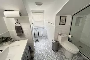 324 Hayward Ave, Fleetwood, NY 10552 - Photo 15