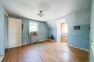 140 Freeman Ave, Elmont, NY 11003 - Photo 13