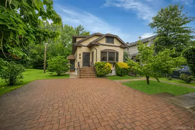 189D Edgewater Park #D, Bronx, NY 10465 - Photo 1
