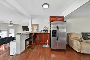 18 President St, Freeport, NY 11520 - Photo 13