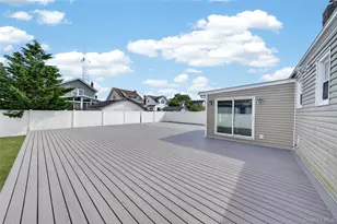 18 President St, Freeport, NY 11520 - Photo 27