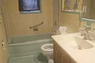 2225 Leighton Rd, Elmont, NY 11003 - Photo 7