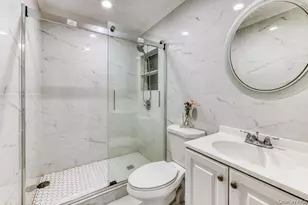 70 Sycamore Ln, Levittown, NY 11756 - Photo 7