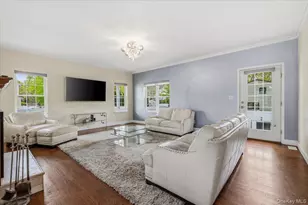 8 Manhattan Ave, Centereach, NY 11720 - Photo 7
