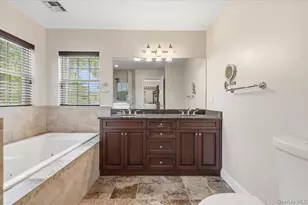 8 Manhattan Ave, Centereach, NY 11720 - Photo 21