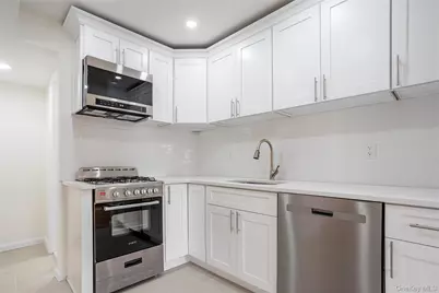 33 Marc Street, New York, NY 10314 - Photo 9