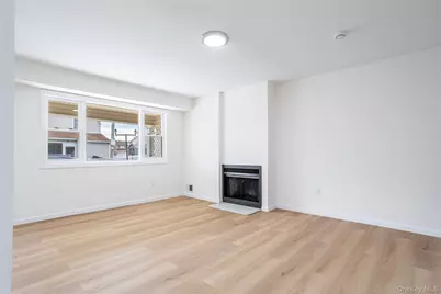 33 Marc Street, New York, NY 10314 - Photo 11