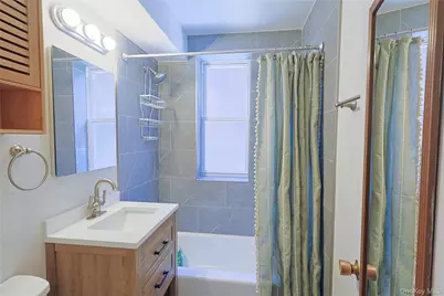 5730 Mosholu Avenue #2B, Bronx, NY 10471 - Photo 15
