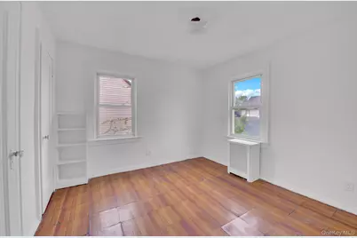 234 Sycamore Street, West Hempstead, NY 11552 - Photo 13