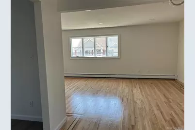 3559 Bayview St, Seaford, NY 11783 - Photo 3
