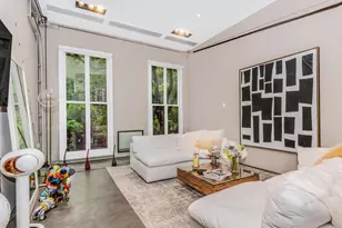 224 E 14th St, New York, NY 10003 - Photo 15