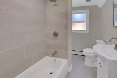 11 Parkwood Road, Westbury, NY 11590 - Photo 15