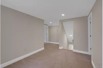 11 Parkwood Road, Westbury, NY 11590 - Photo 13