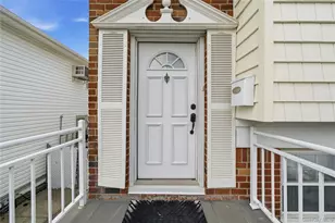 160-19 88th St, Howard Beach, NY 11414 - Photo 25