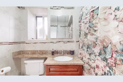 76-01 113th Street #6D, Forest Hills, NY 11375 - Photo 9