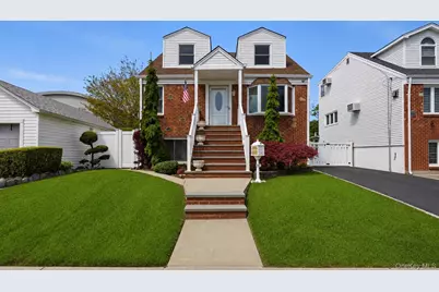 160-44 98th Street, Howard Beach, NY 11414 - Photo 1