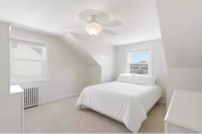 160-44 98th Street, Howard Beach, NY 11414 - Photo 9