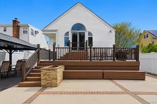 160-44 98th St, Howard Beach, NY 11414 - Photo 1