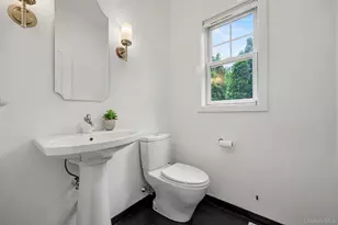 152 Lee Rd, Scarsdale, NY 10583 - Photo 15