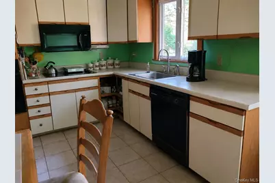 43 Morris Avenue, Patchogue, NY 11772 - Photo 3