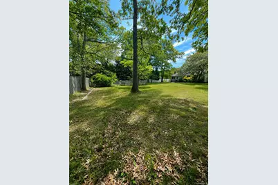 43 Morris Avenue, Patchogue, NY 11772 - Photo 21