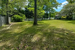 43 Morris Ave, Patchogue, NY 11772 - Photo 21