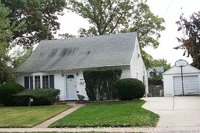 650 Eagle Avenue, West Hempstead, NY 11552 - Photo 1