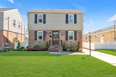 324 Beebe Road, Mineola, NY 11501 - Photo 1