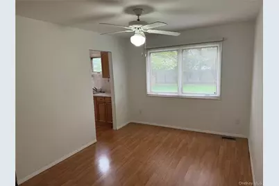 15 Donald Street, Port Jefferson Station, NY 11776 - Photo 23