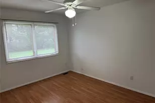 15 Donald St, Port Jefferson Station, NY 11776 - Photo 25