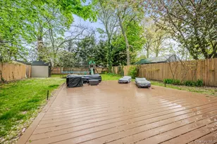 132 Litchfield Ave, Babylon, NY 11702 - Photo 19