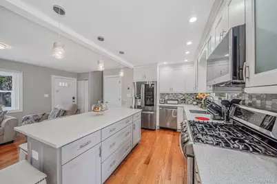 52 Garden Lane, Centereach, NY 11720 - Photo 5