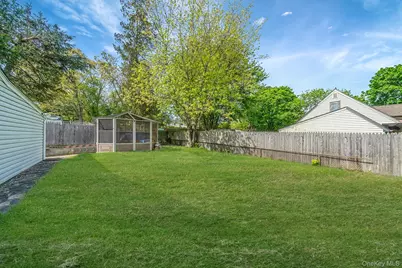 52 Garden Lane, Centereach, NY 11720 - Photo 23