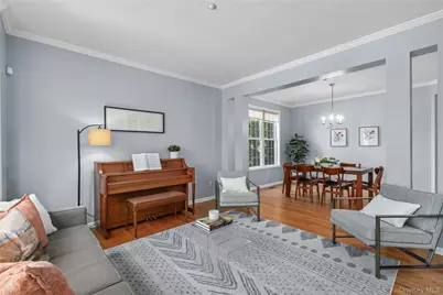 65 Eldorado Court, White Plains, NY 10603 - Photo 5