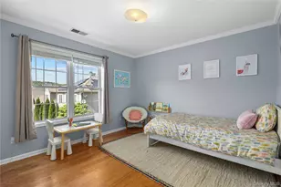 65 Eldorado Ct, White Plains, NY 10603 - Photo 15
