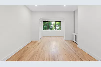 9016 102nd Street, Richmond Hill, NY 11418 - Photo 9