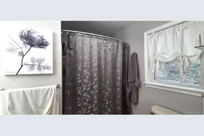 36 E Washington Place, White Plains, NY 10603 - Photo 7
