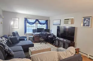 36 E Washington Pl, White Plains, NY 10603 - Photo 3