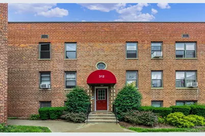 312 Richbell Road #A2, Mamaroneck, NY 10543 - Photo 11