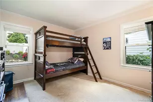 28 Top O the Ridge Dr, Scarsdale, NY 10583 - Photo 17