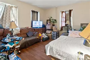 1225 Hollywood Ave, Bronx, NY 10461 - Photo 17