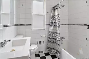 1225 Hollywood Ave, Bronx, NY 10461 - Photo 29