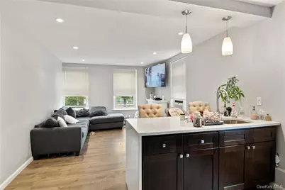 1225 Hollywood Avenue, Bronx, NY 10461 - Photo 9